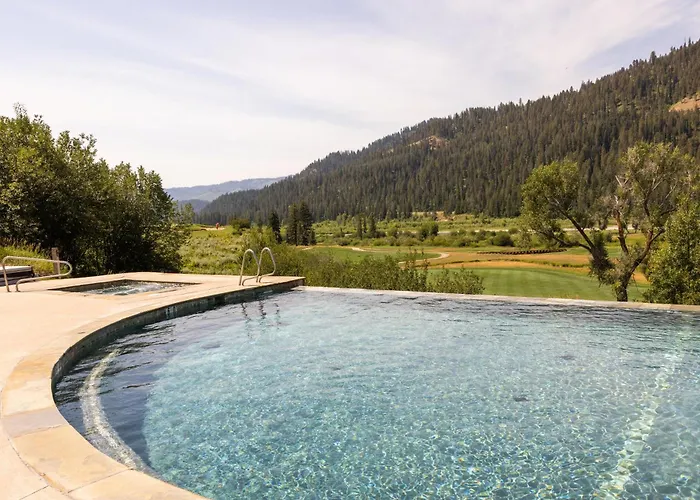 The Sylvan At Snake River Sporting Club Hoback